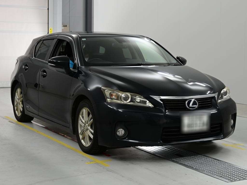LEXUS CT200H