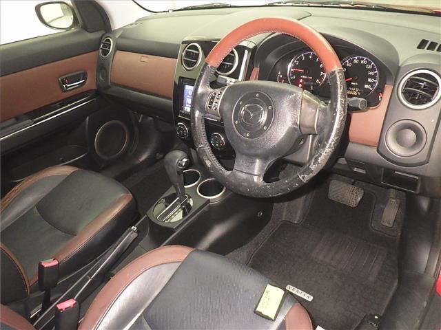 MAZDA VERISA