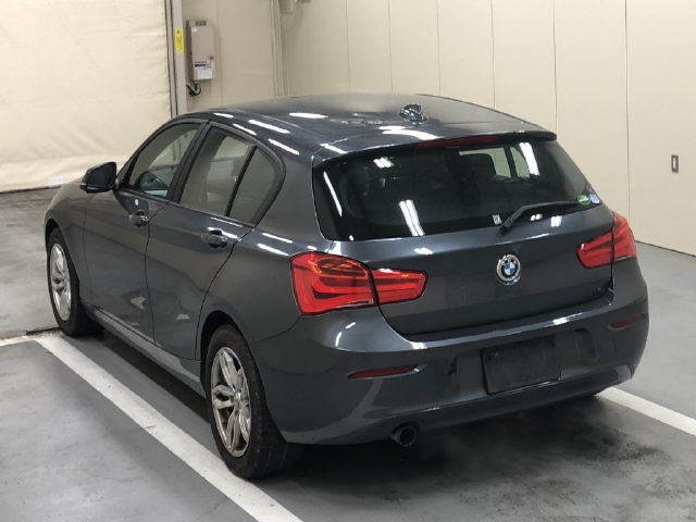 BMW 1-SERIES