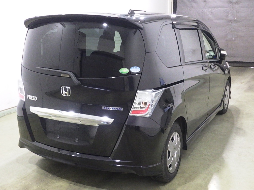 HONDA FREED
