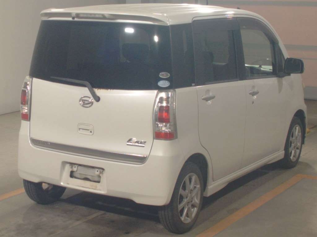 DAIHATSU TANTO EXE