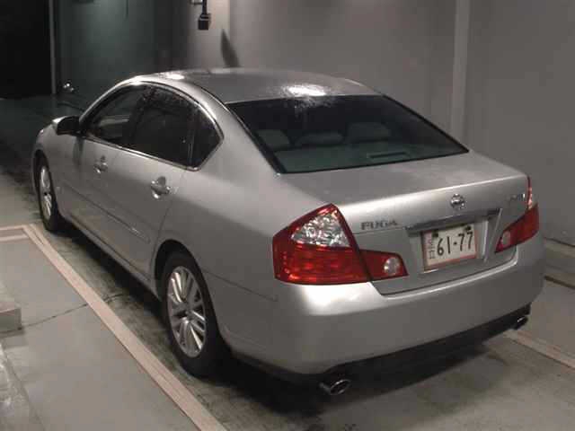NISSAN FUGA