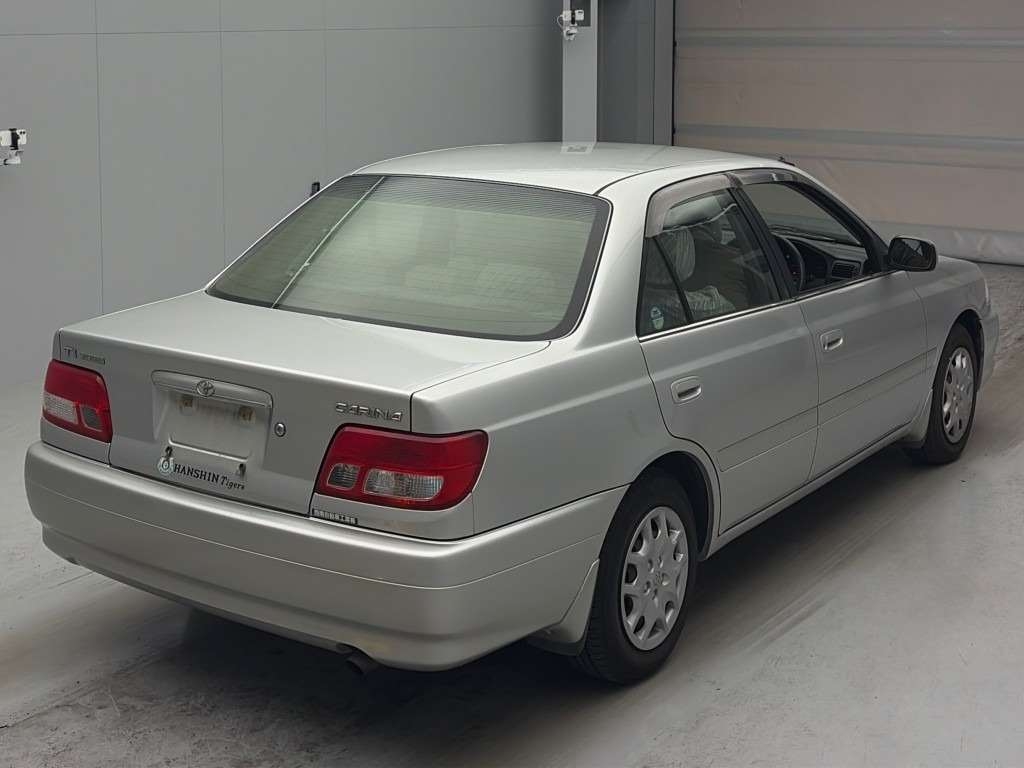 TOYOTA CARINA