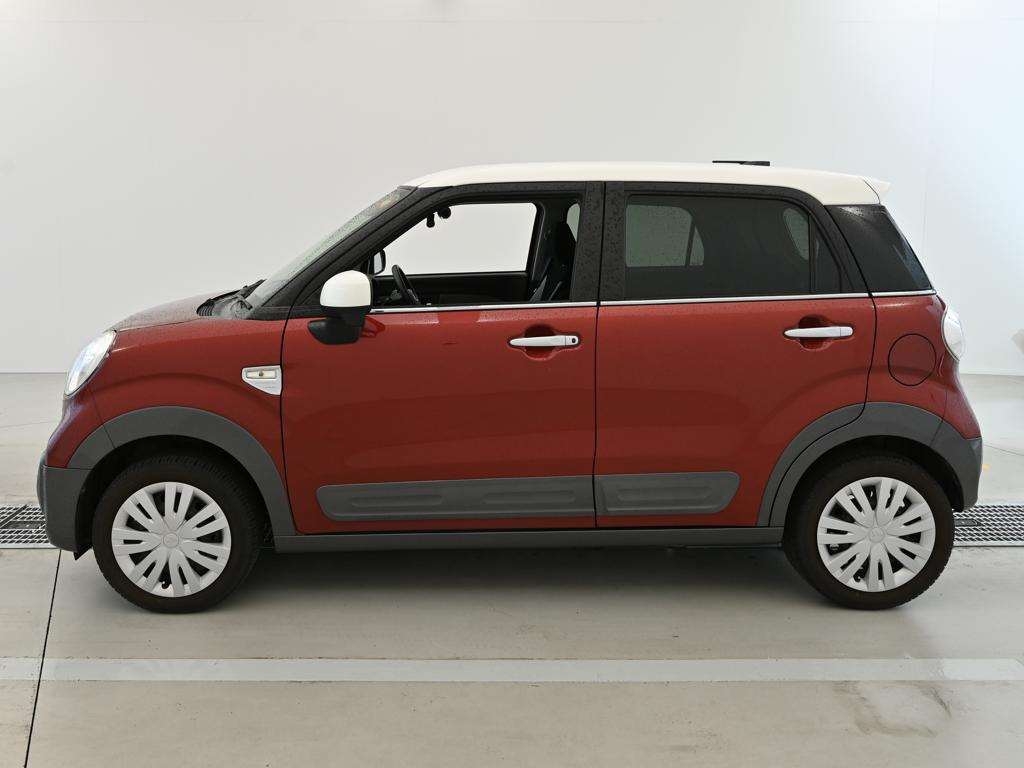 DAIHATSU CAST