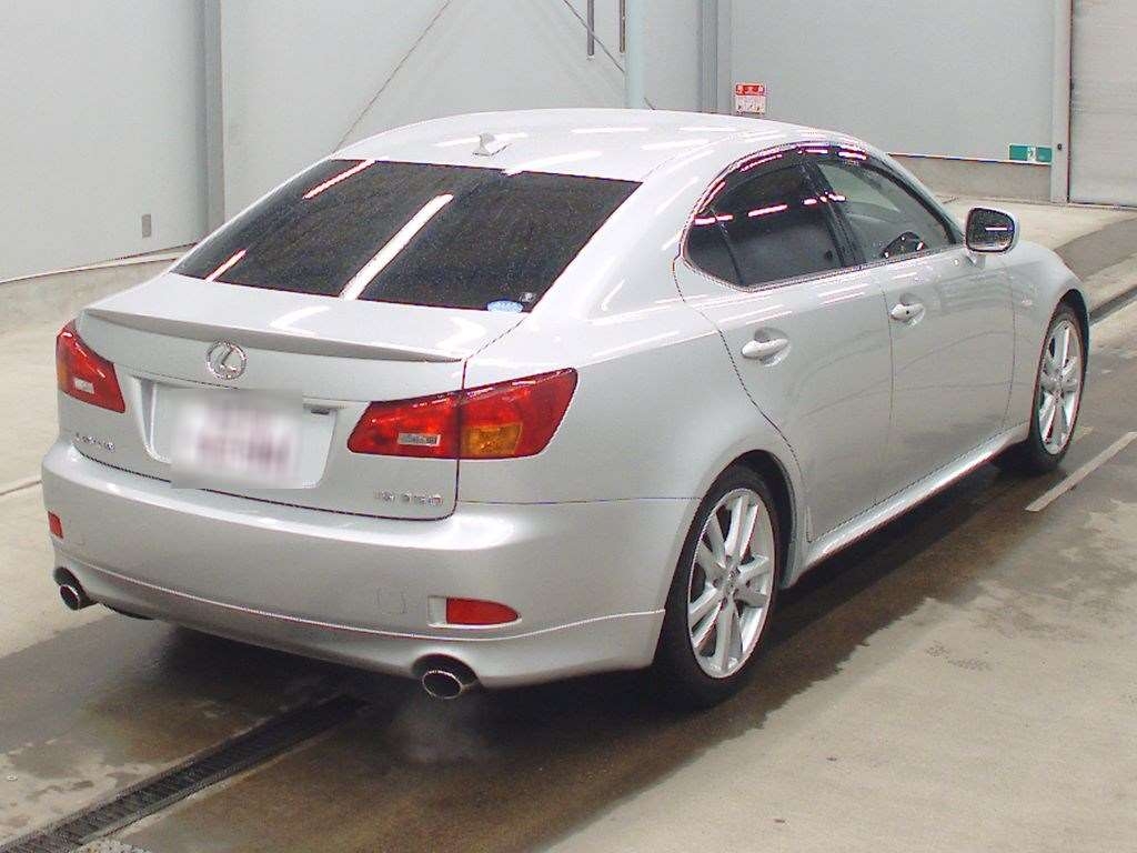 LEXUS IS350