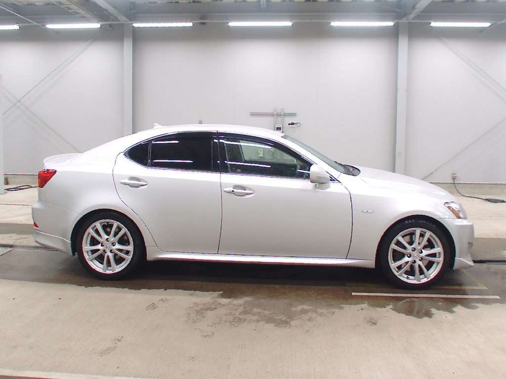 LEXUS IS350