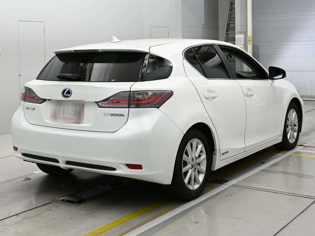 LEXUS CT200H