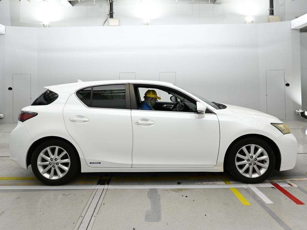 LEXUS CT200H