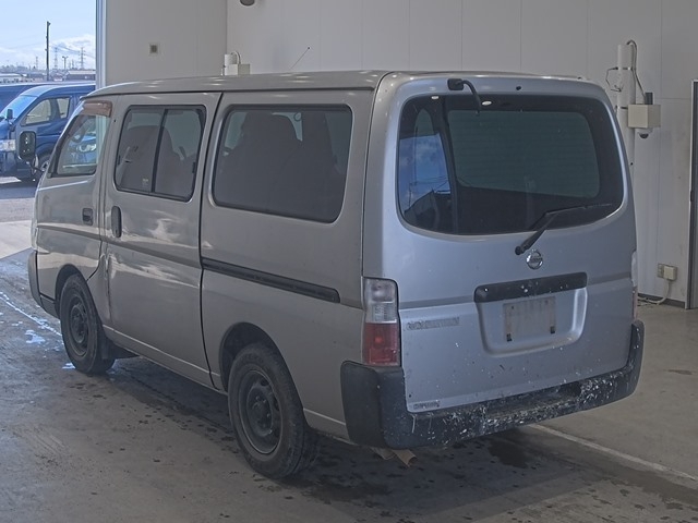 NISSAN CARAVAN