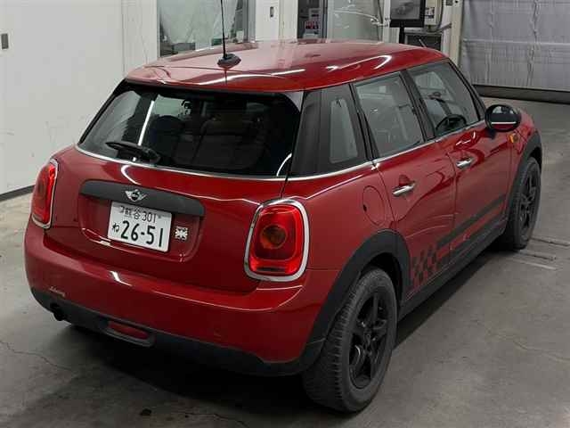 MINI HATCH