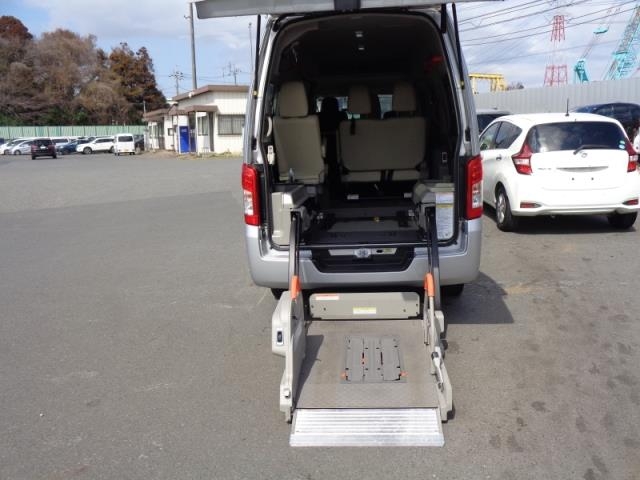 NISSAN NV350 CARAVAN