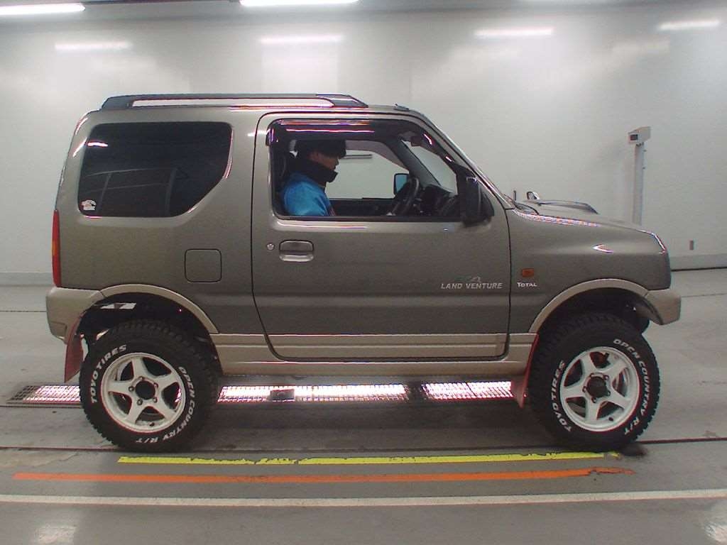 SUZUKI JIMNY
