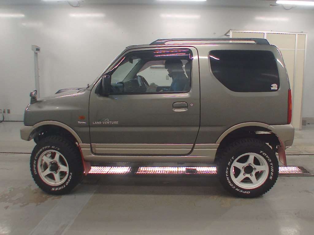 SUZUKI JIMNY