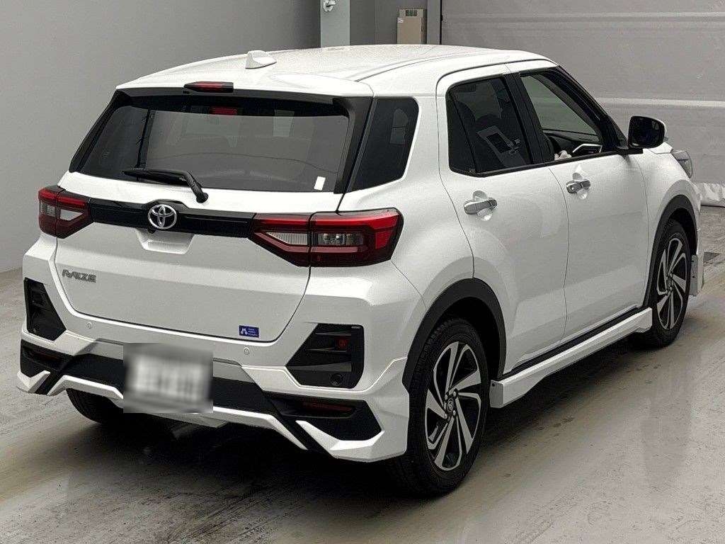 TOYOTA RAIZE