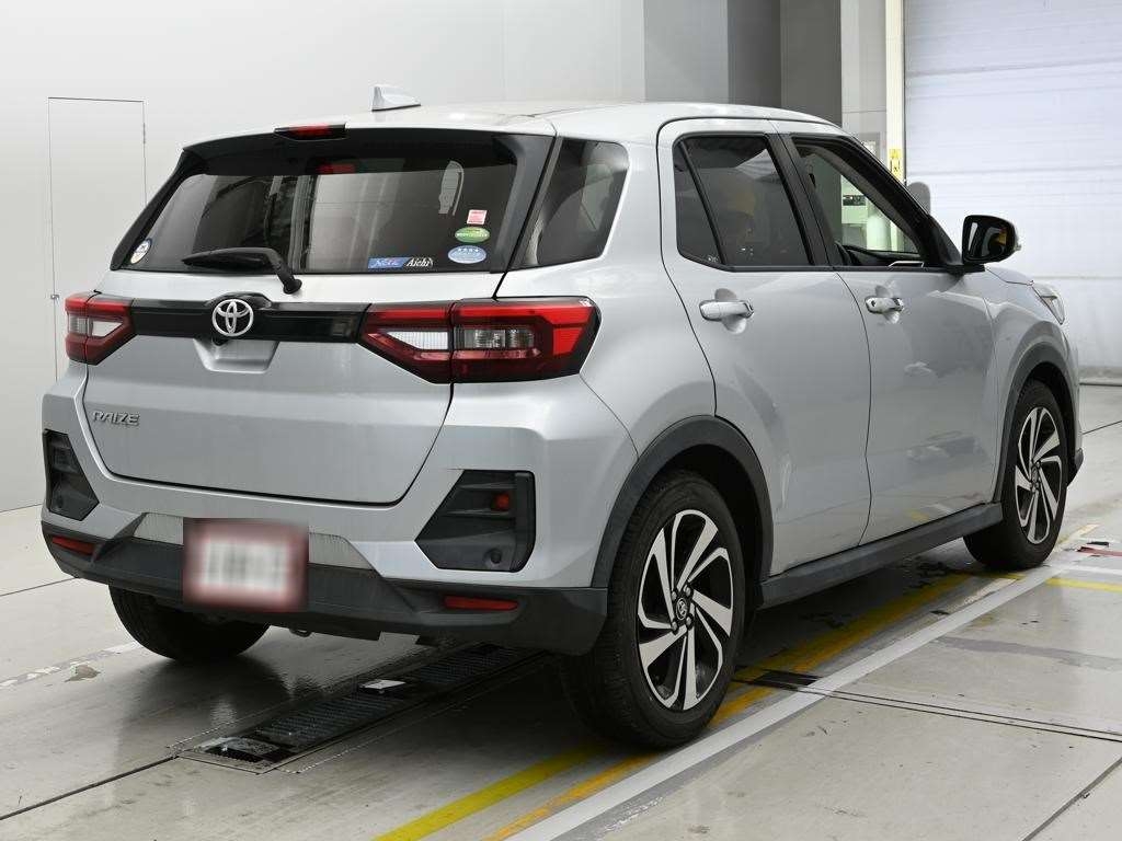 TOYOTA RAIZE