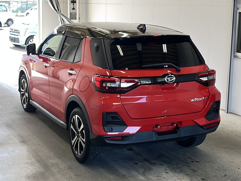 DAIHATSU ROCKY