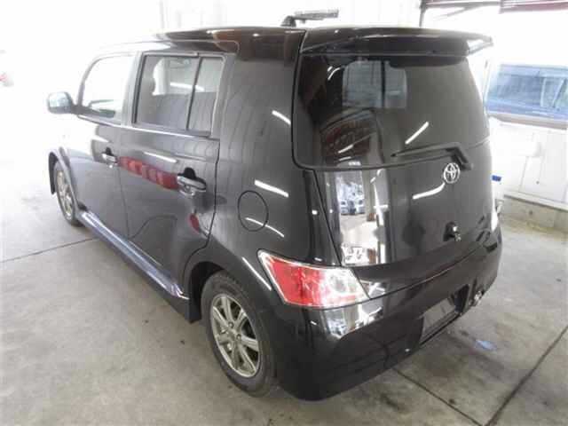 TOYOTA BB