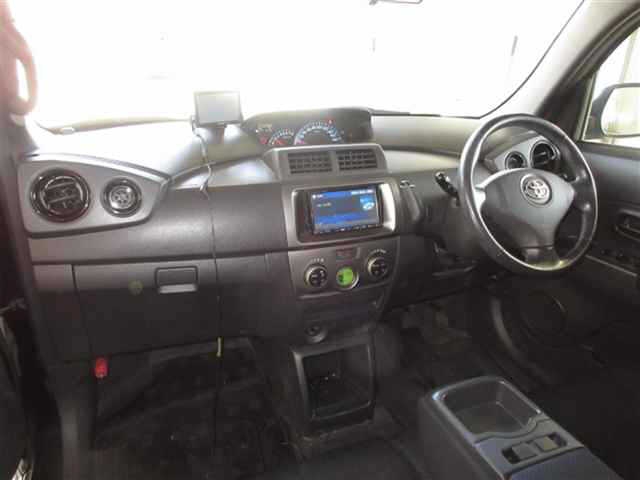 TOYOTA BB