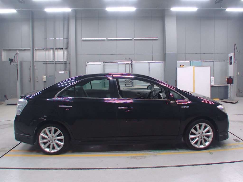 TOYOTA SAI