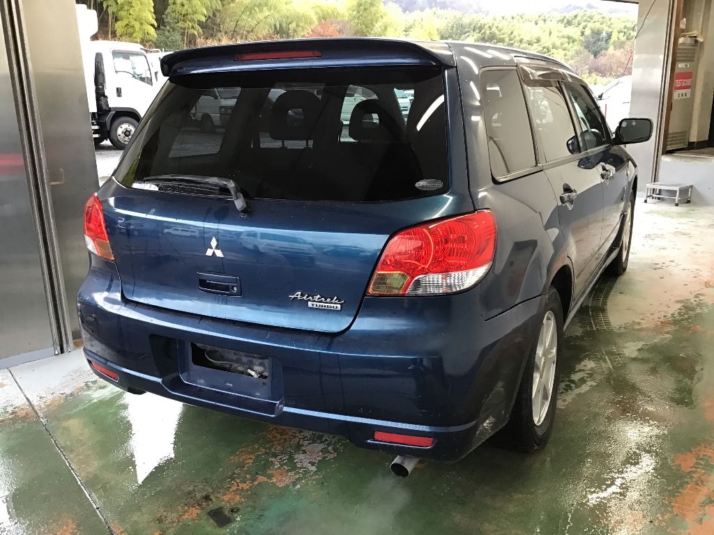 MITSUBISHI AIRTREK