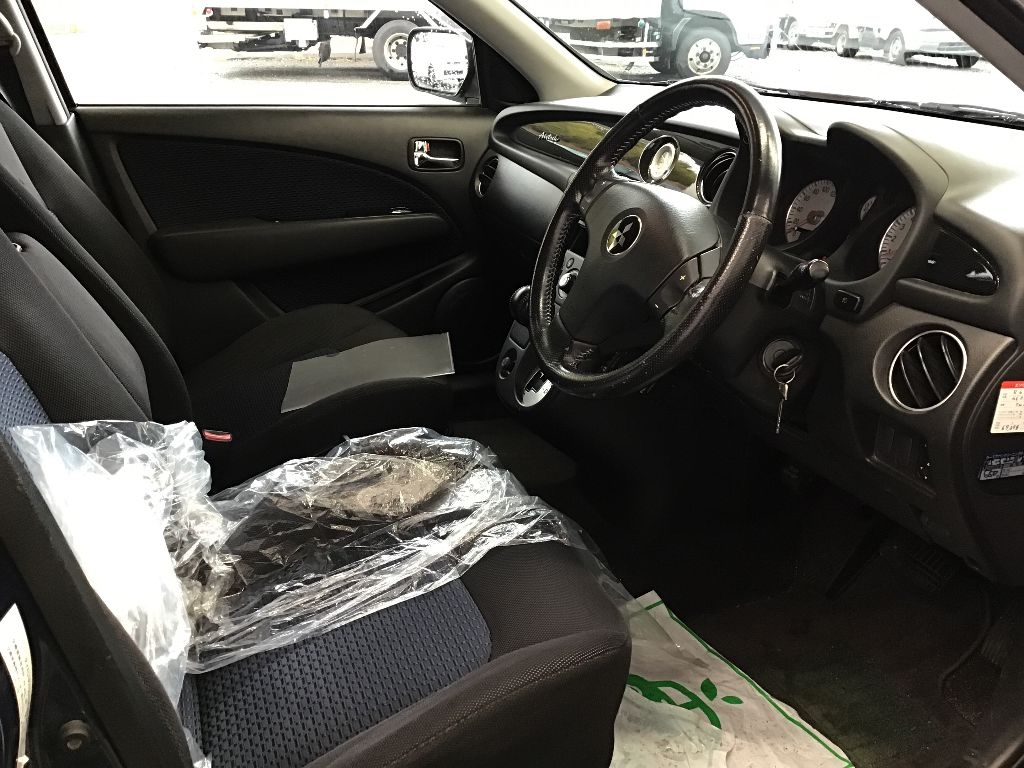 MITSUBISHI AIRTREK