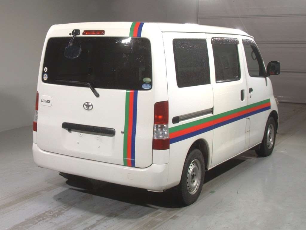 TOYOTA LITE ACE