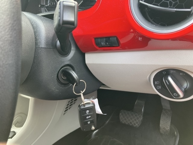 VOLKSWAGEN UP!