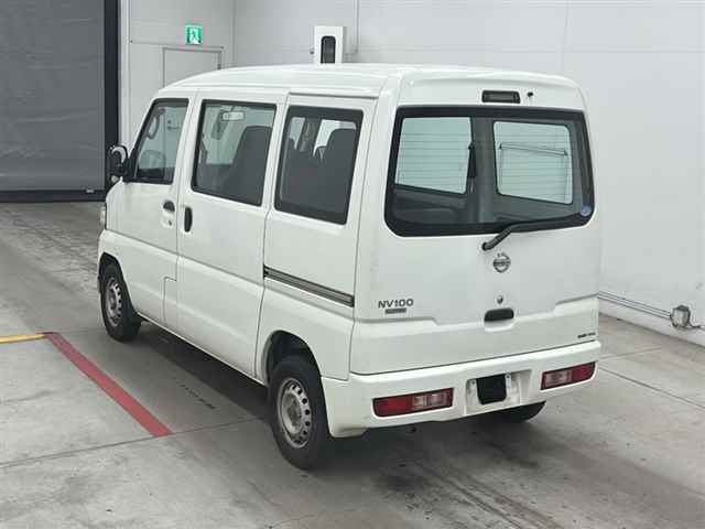 NISSAN NV100 CLIPPER