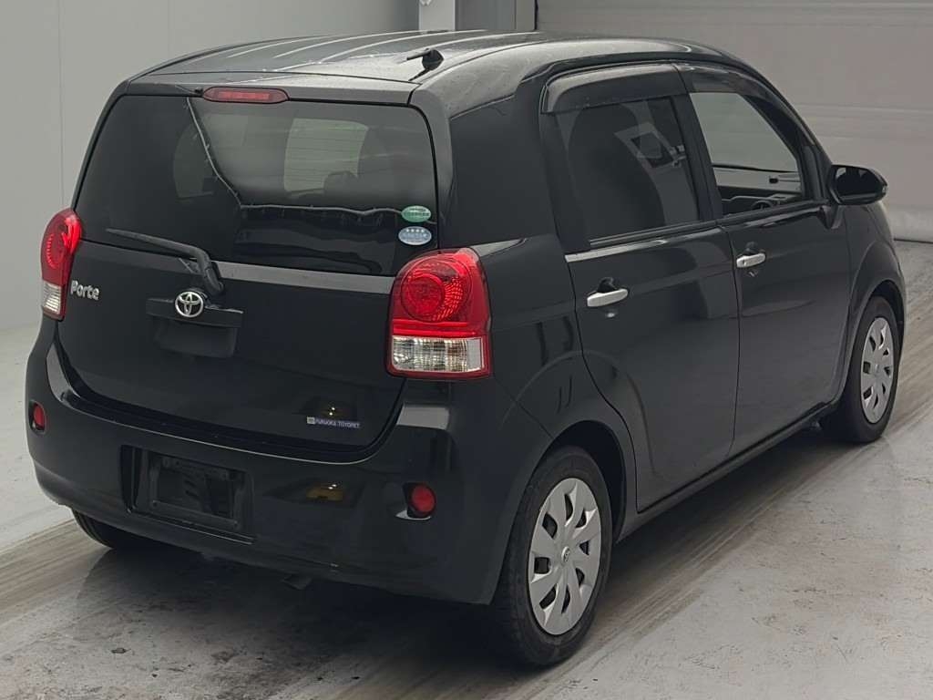 TOYOTA PORTE