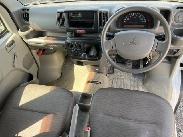 MITSUBISHI MINICAB