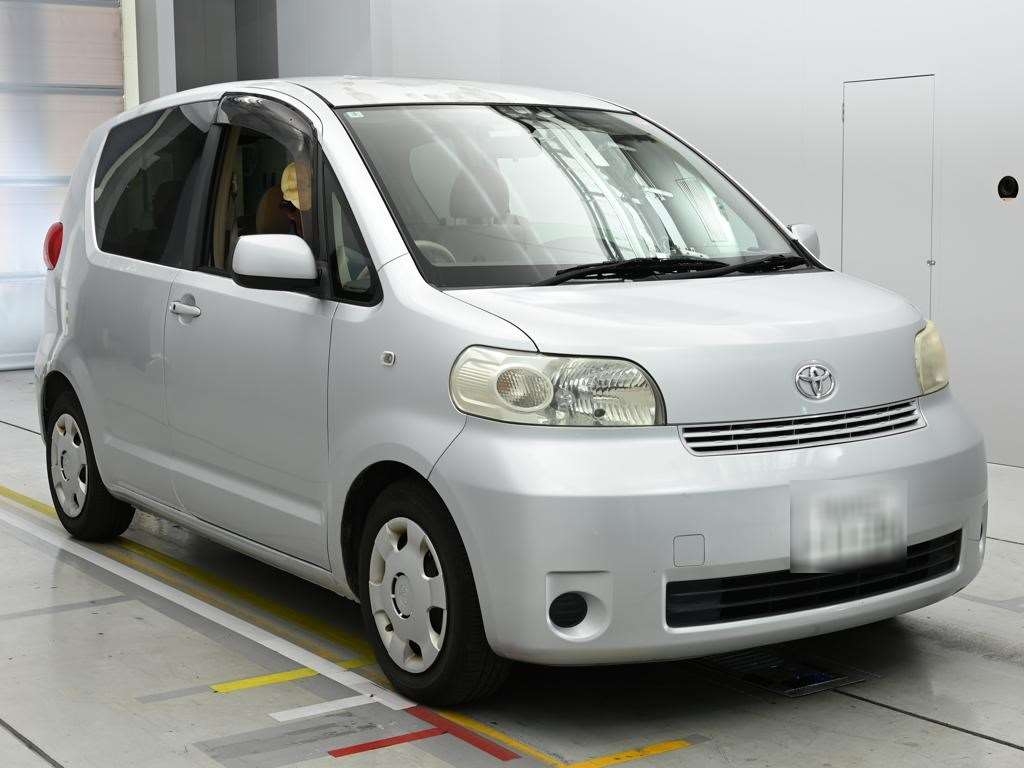 TOYOTA PORTE