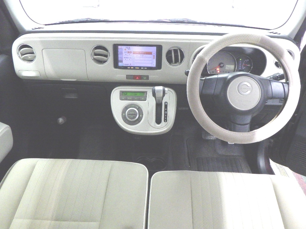 DAIHATSU MIRA COCOA