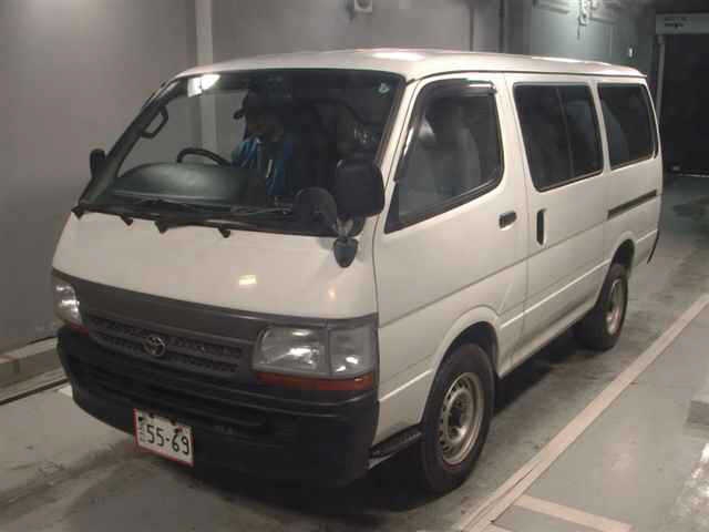 TOYOTA REGIUS ACE