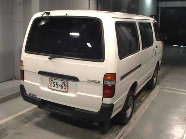 TOYOTA REGIUS ACE