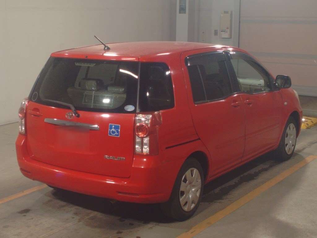 TOYOTA RAUM