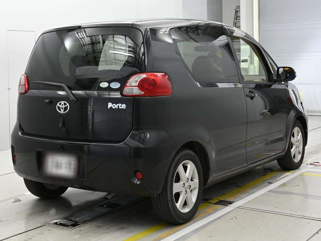 TOYOTA PORTE