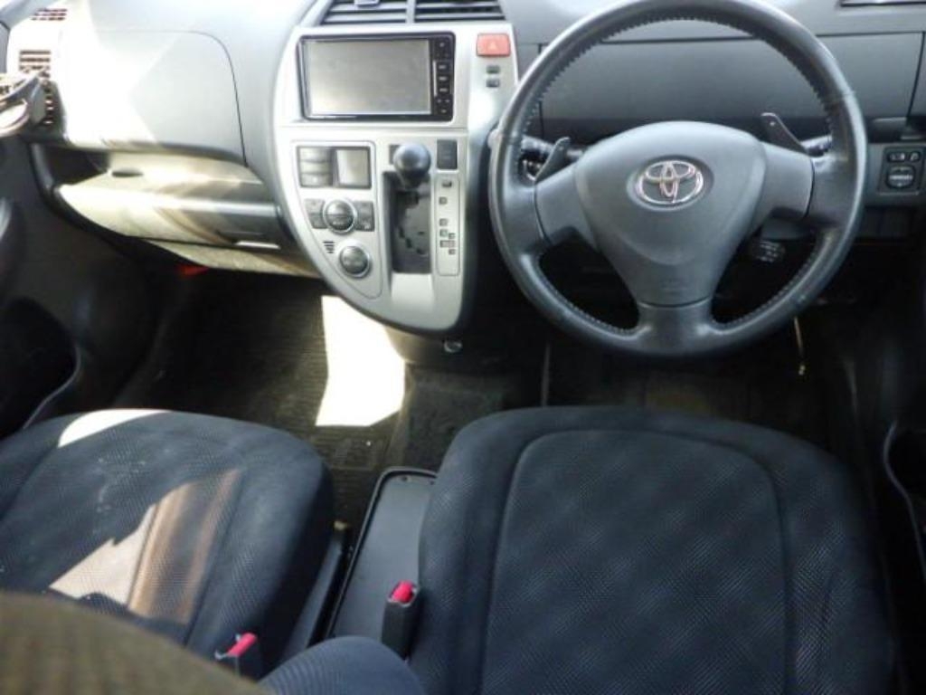 TOYOTA RACTIS