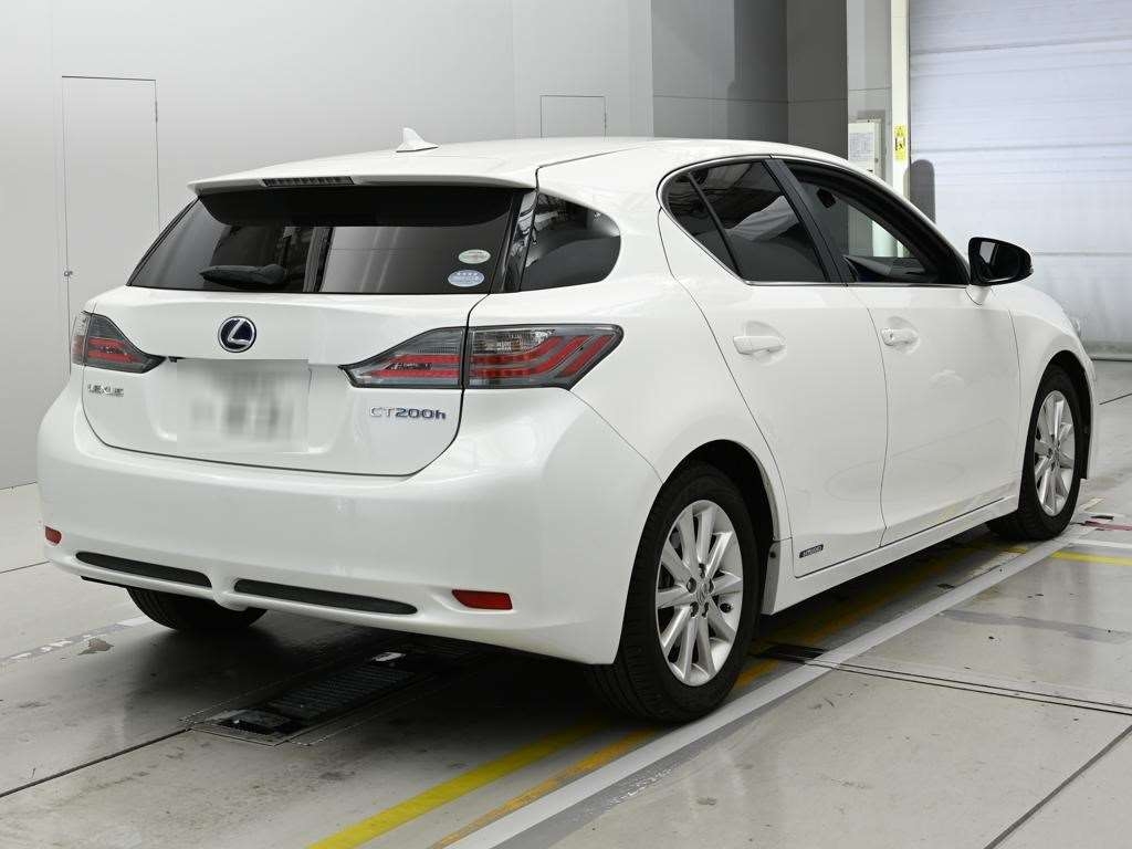 LEXUS CT200H