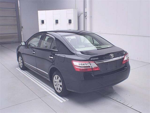 TOYOTA PREMIO