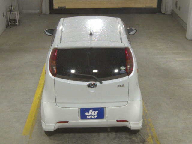 SUBARU R2