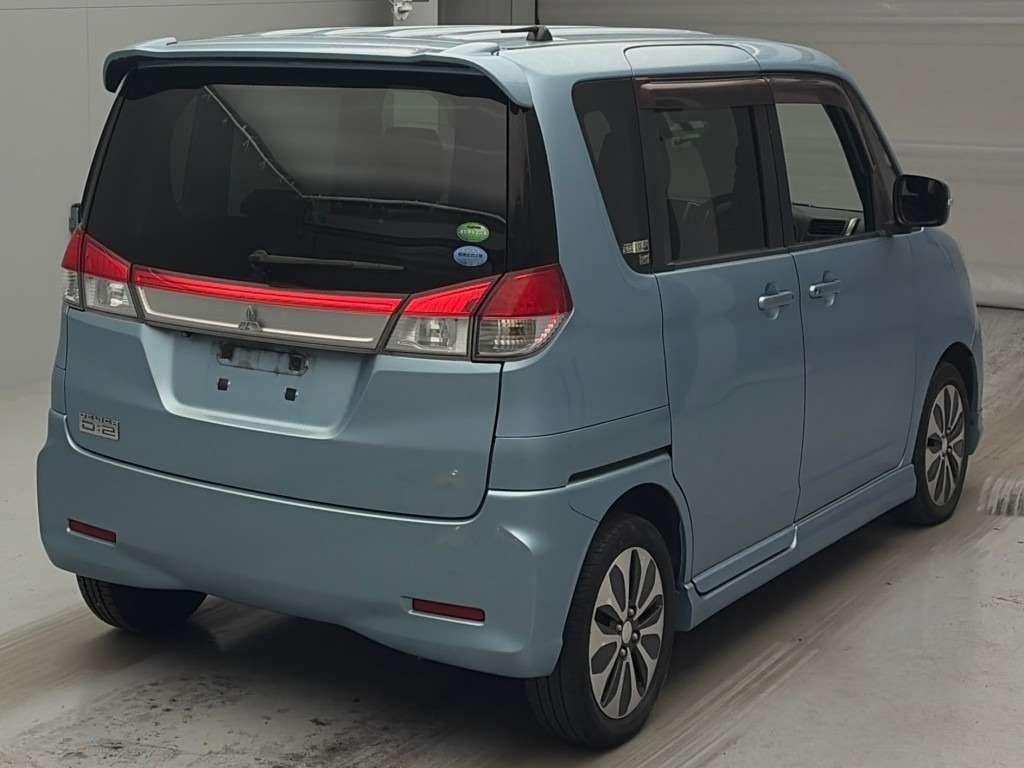 MITSUBISHI DELICA D:2