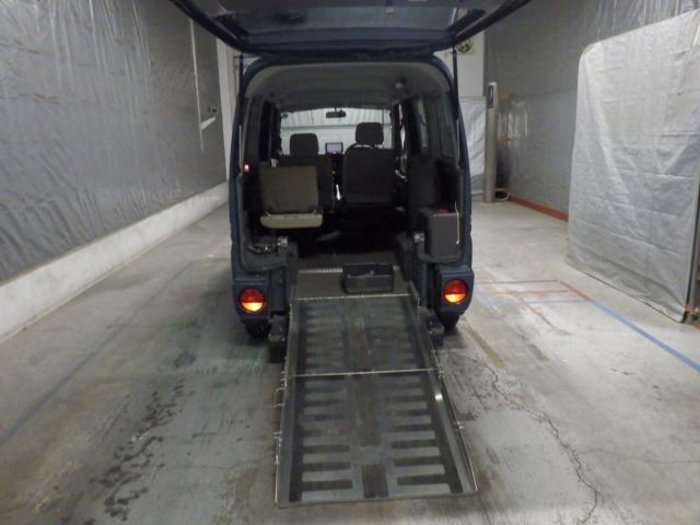 MITSUBISHI TOWN BOX