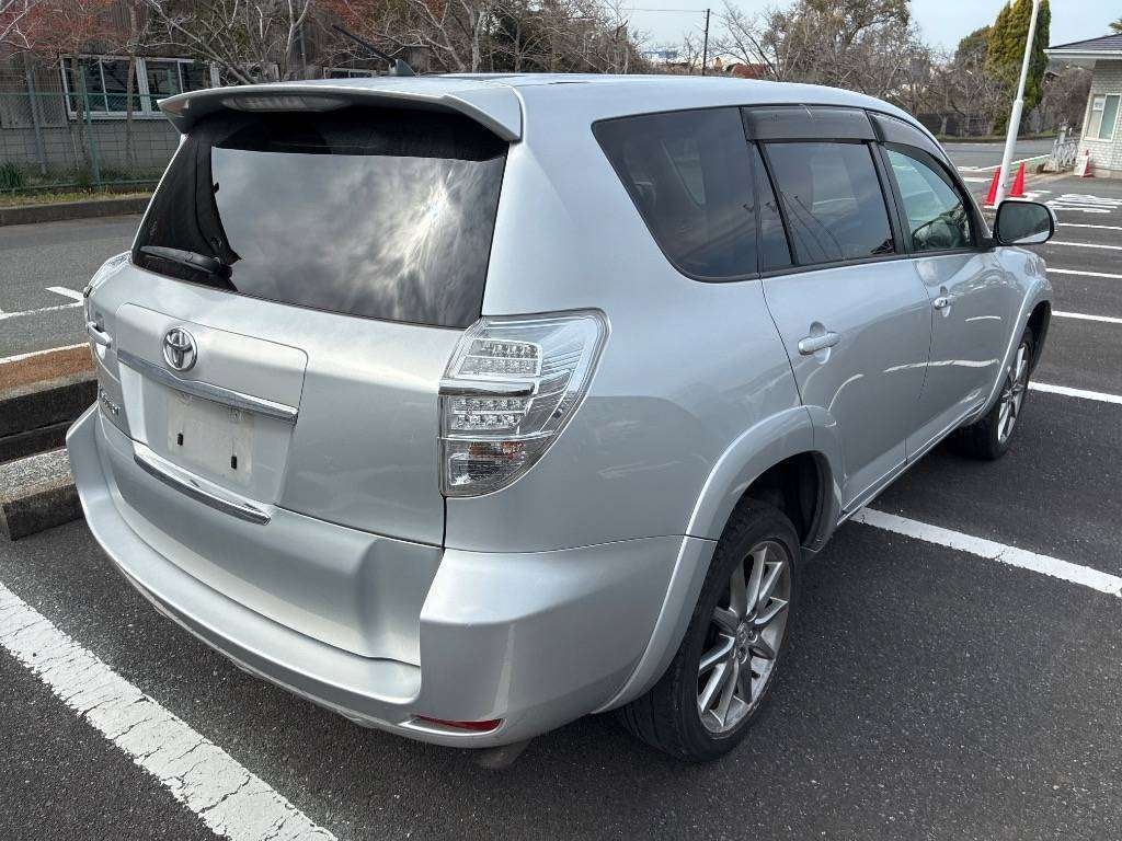 TOYOTA VANGUARD