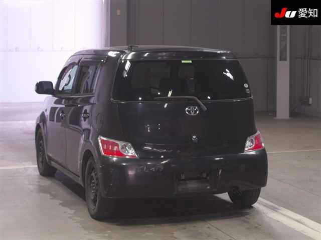 TOYOTA BB