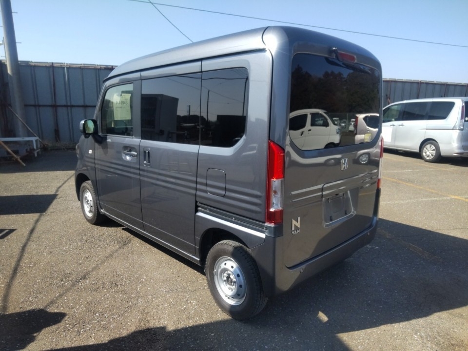 HONDA N-VAN