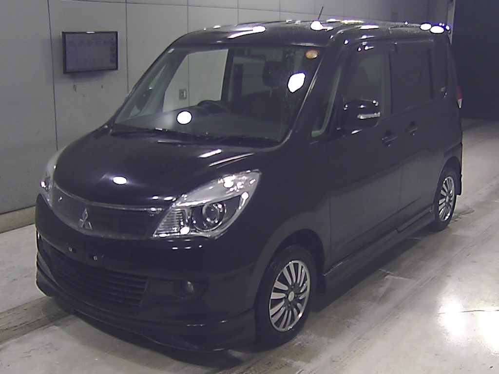 MITSUBISHI DELICA D:2