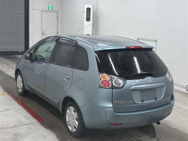 MITSUBISHI COLT PLUS