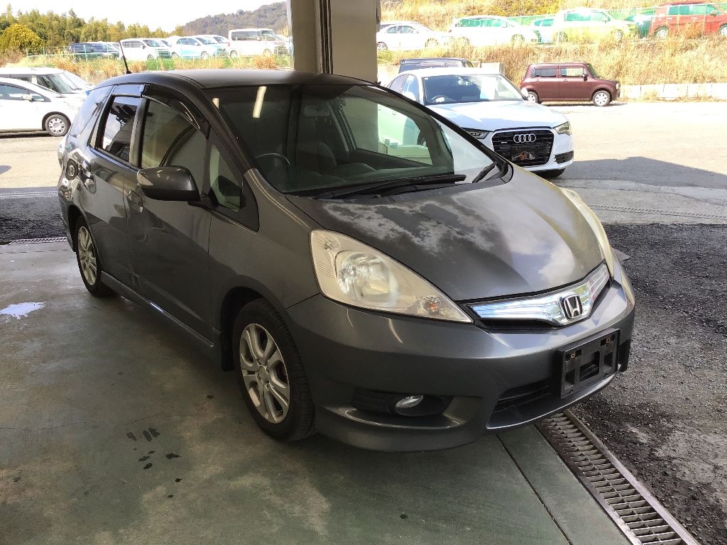 HONDA FIT SHUTTLE