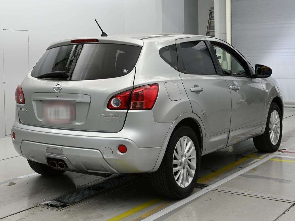 NISSAN DUALIS