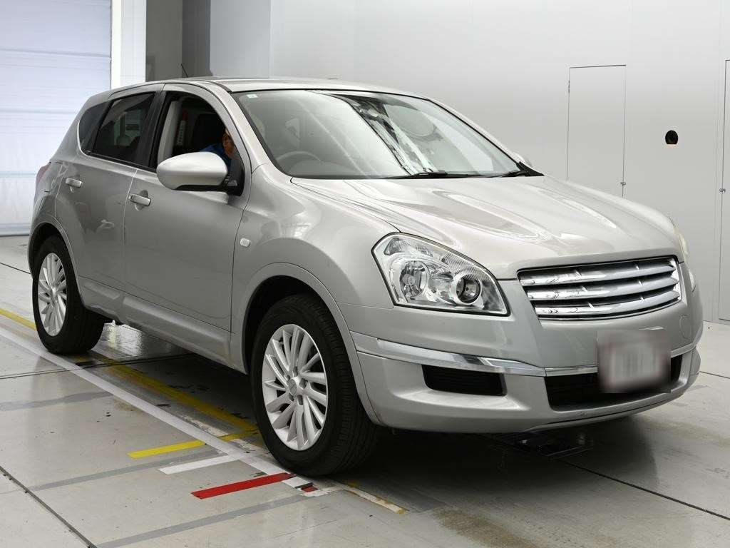 NISSAN DUALIS